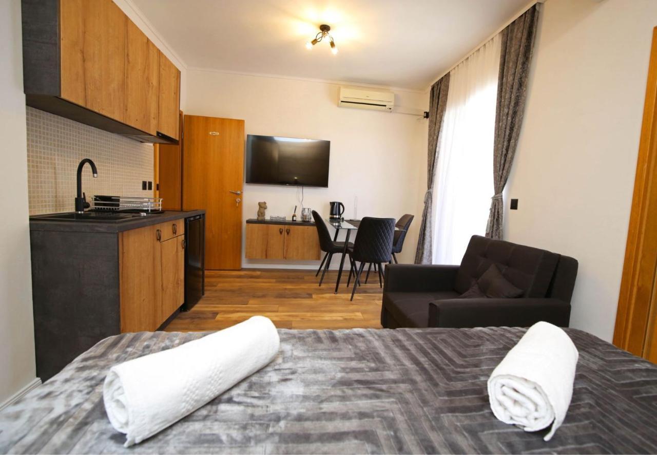 Apartmani Krka Rooms Lozovac Exterior foto